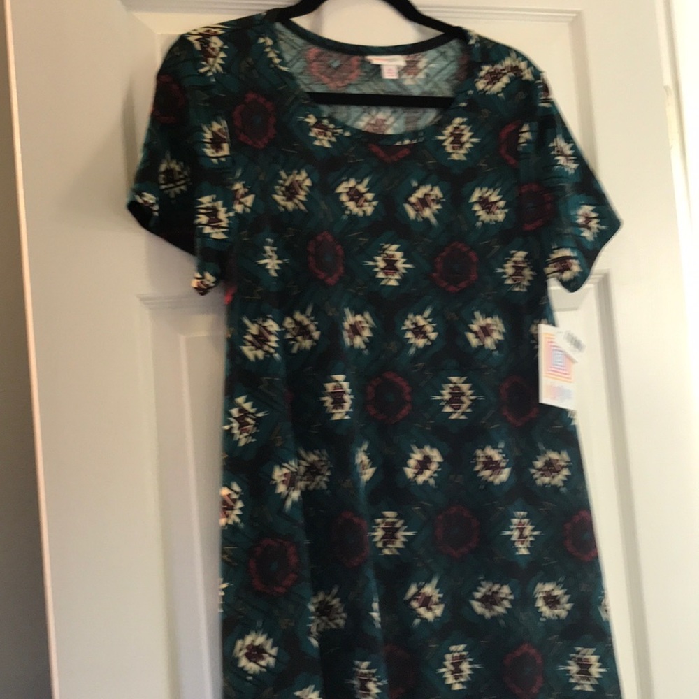 Carly, M, Aztec print, BNWT